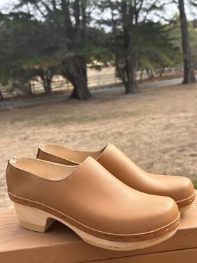 No. 6 Tan Leather Clog Mules with Wood-Look Platform